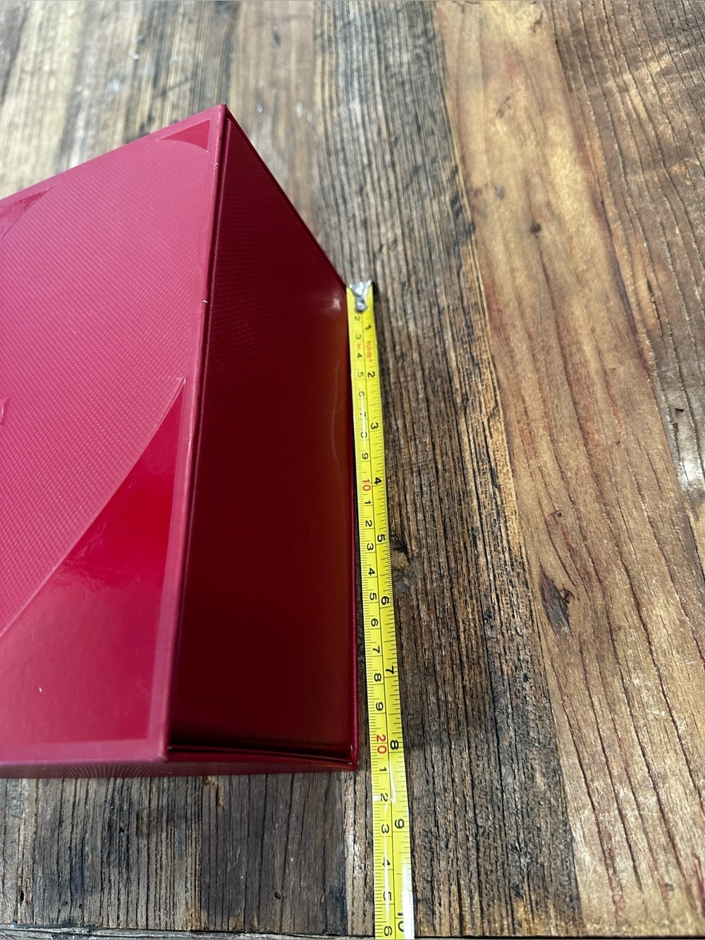 Tom Ford Red Heart-Embossed box - Picture 12 of 12